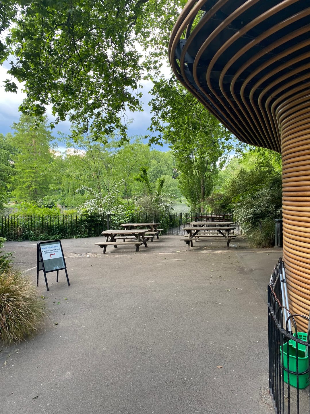 St James's Park - image 4